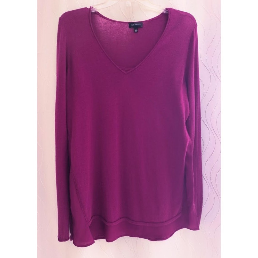 The‎ Limited V Neck Long Sleeve Lightweight Sweater Womens Sz M Magenta